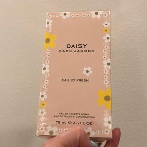 Daisy Marc Jacobs